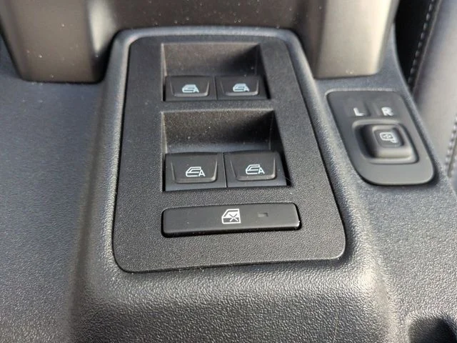 New 2026 Oxford White Ford Badlands® image 23