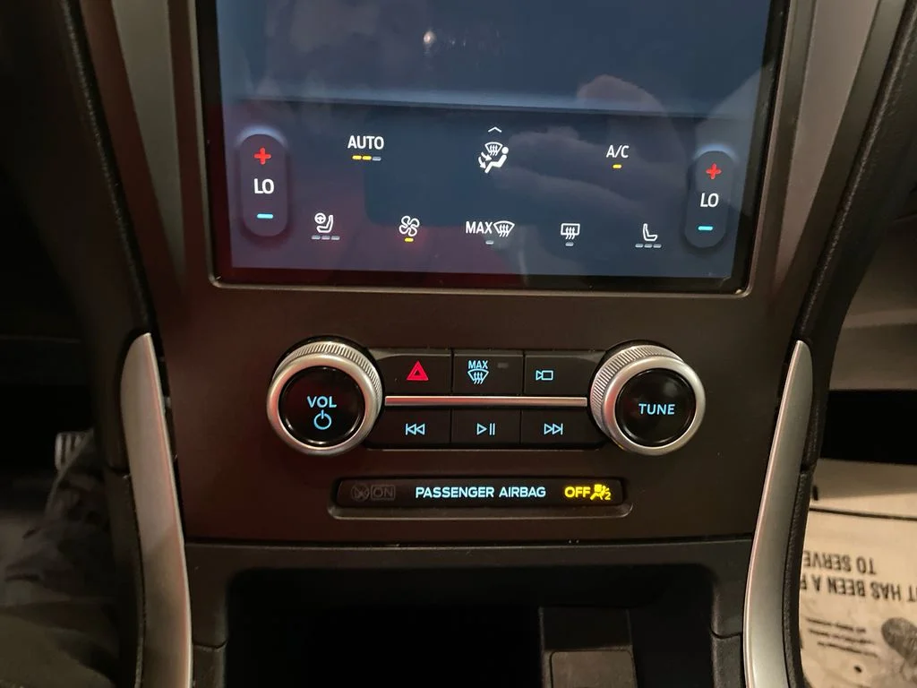 Used 2021 Burgundy Velvet Metallic Tinted Clearcoat Ford SEL image 19