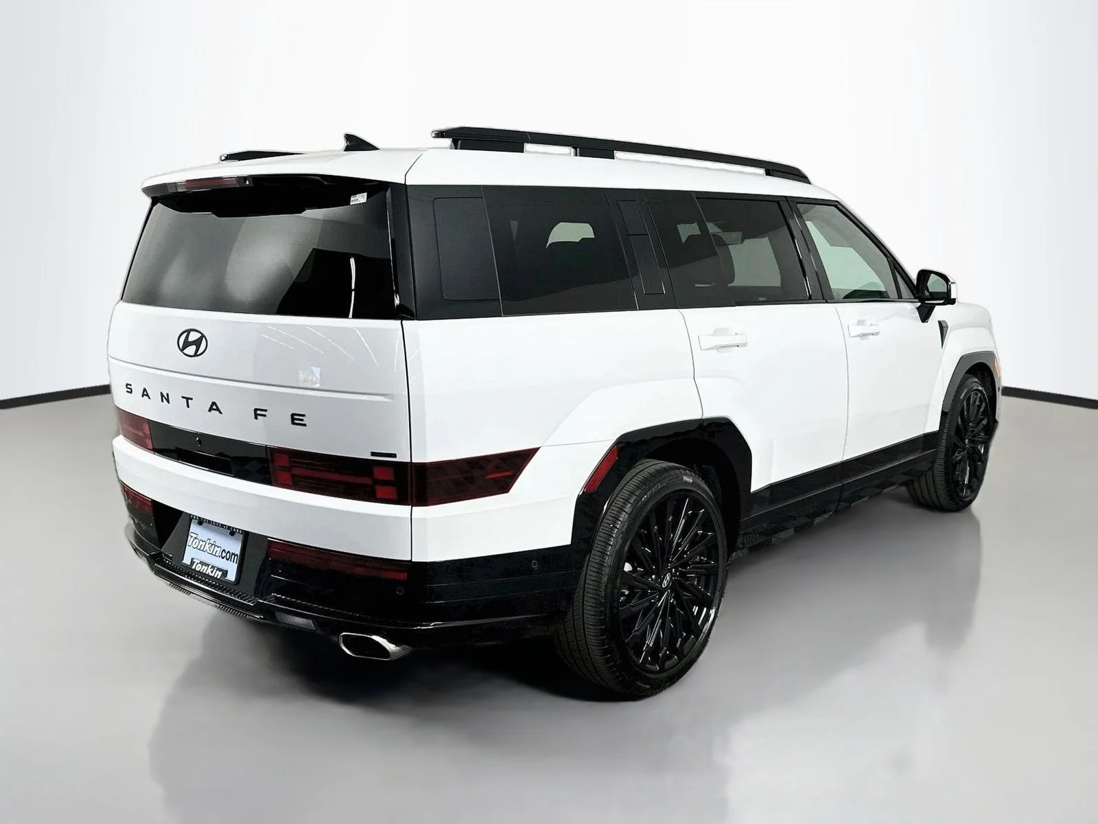 Used 2024 Serenity White Hyundai Calligraphy image 7