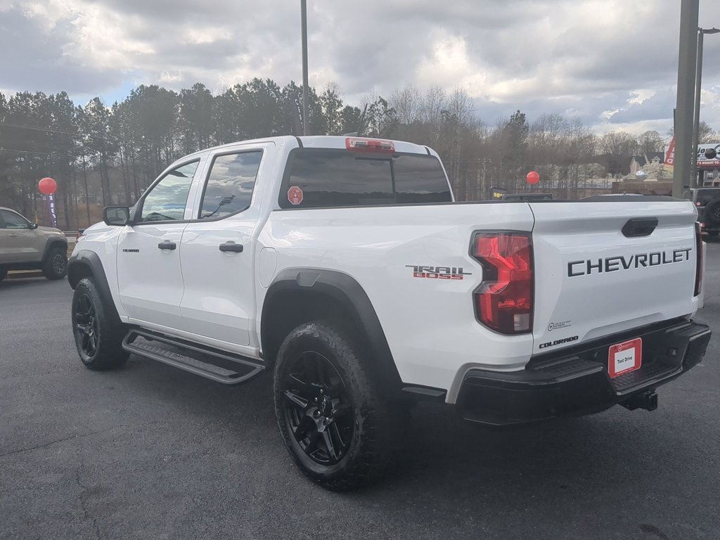 Used 2024 Summit White Chevrolet 4WD Trail Boss image 7
