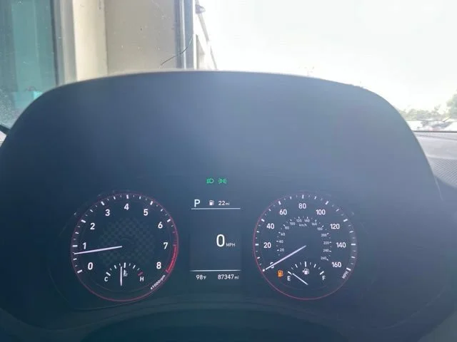 Used 2020 Ultra Black Hyundai 2.0 Premium image 4