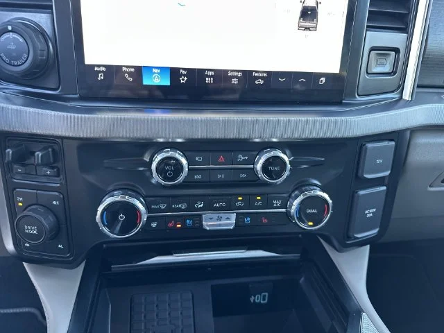 Used 2026 White Ford Platinum image 20