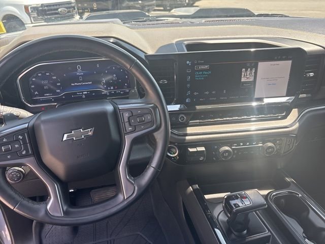 Used 2024 Gray Chevrolet ZR2 image 13