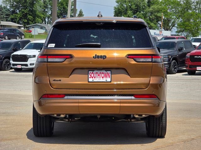 New 2026 Copper Shino Metallic Clear-Coat Exterior Paint Jeep Limited Reserve image 6