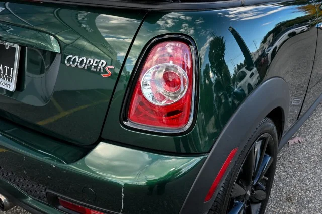 Used 2012 GREEN MINI S image 18