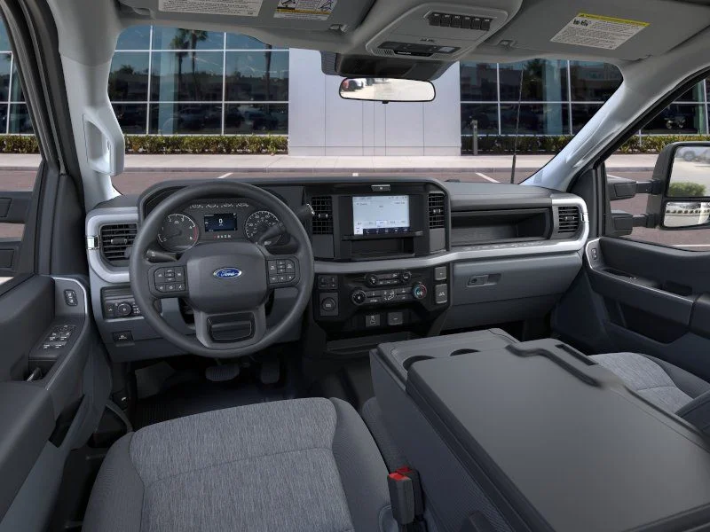 New 2026 Oxford White Ford XL image 9