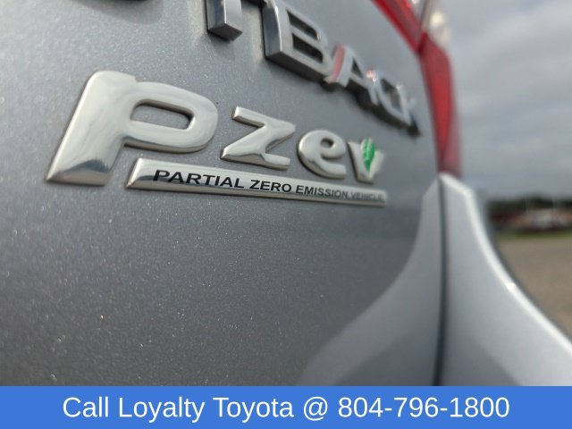 Used 2015 Silver Subaru 2.5i Premium image 16