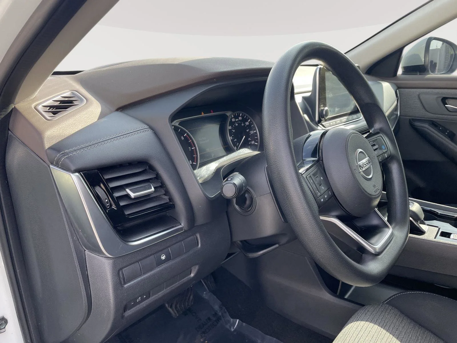 Used 2021 Pearl White Tricoat Nissan SV image 26