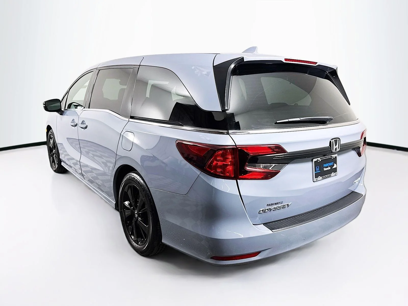 Used 2023 Gray Honda Sport image 5