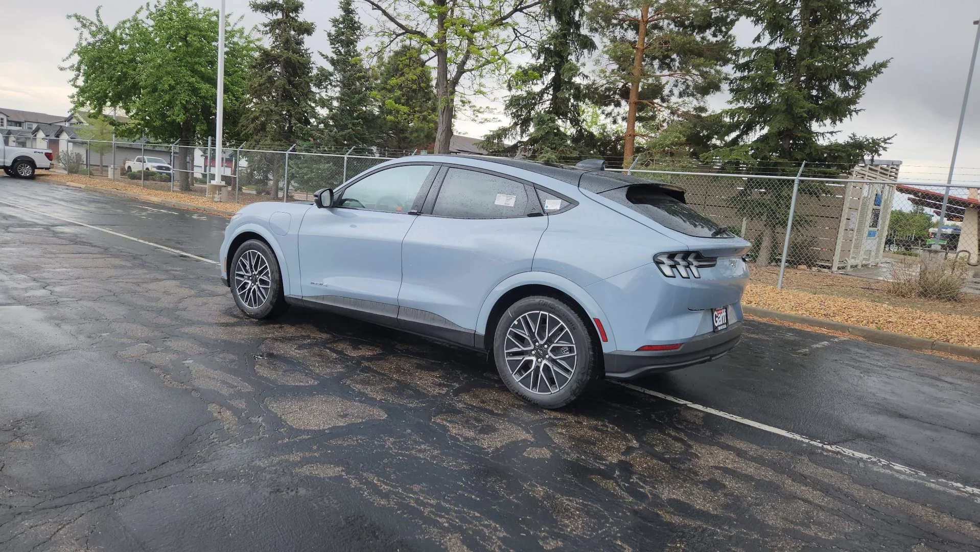 New 2026 Glacier Gray Metallic Tri-coat Ford Premium image 9