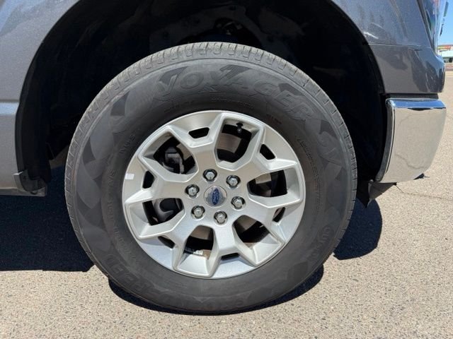 Used 2023 Gray Metallic Ford XLT image 35