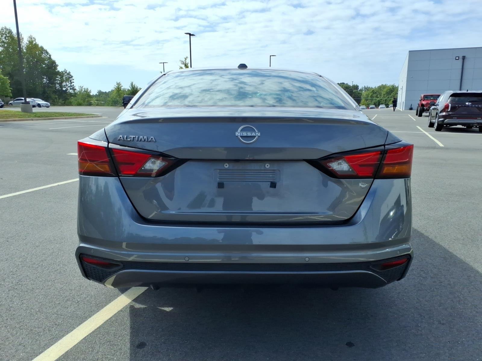 Used 2025 Gun Metallic Nissan SV image 15