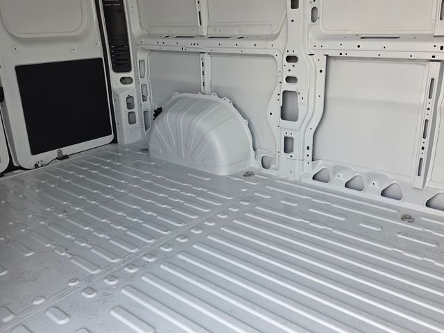 New 2026 Bright White Clear-Coat Exterior Paint RAM Base image 12