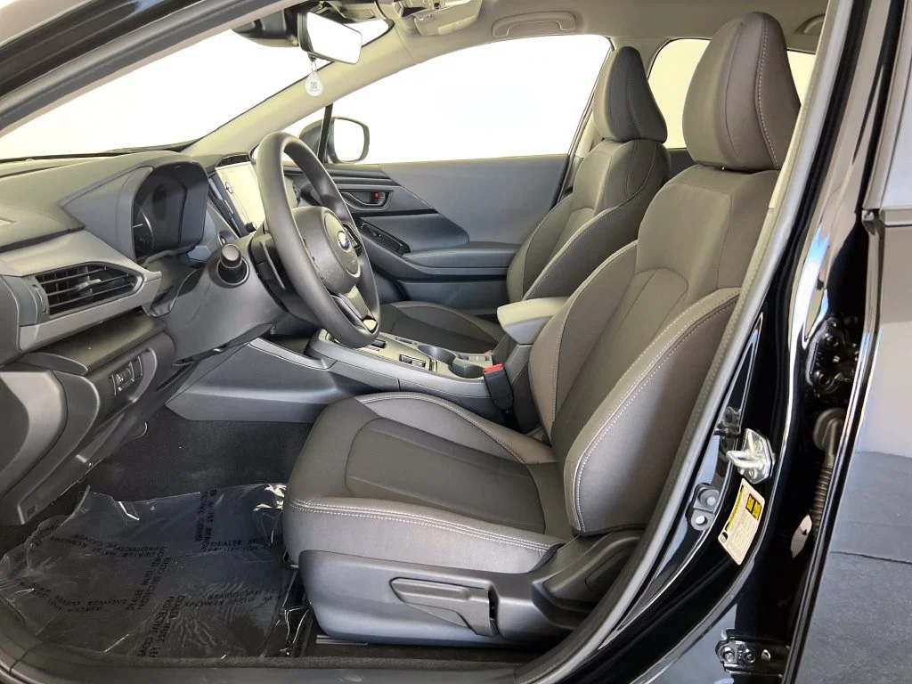 New 2026 CRYSTAL BLACK SILICA Subaru Premium image 11