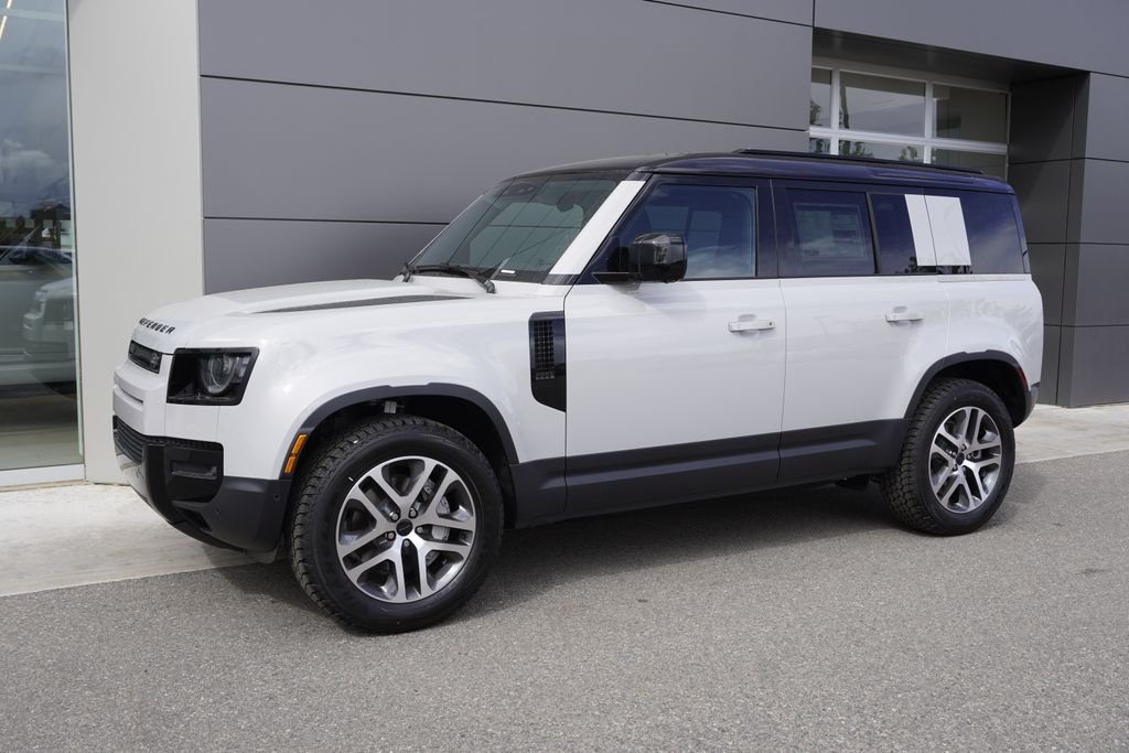 New 2026 Borasco Grey Land Rover S image 3