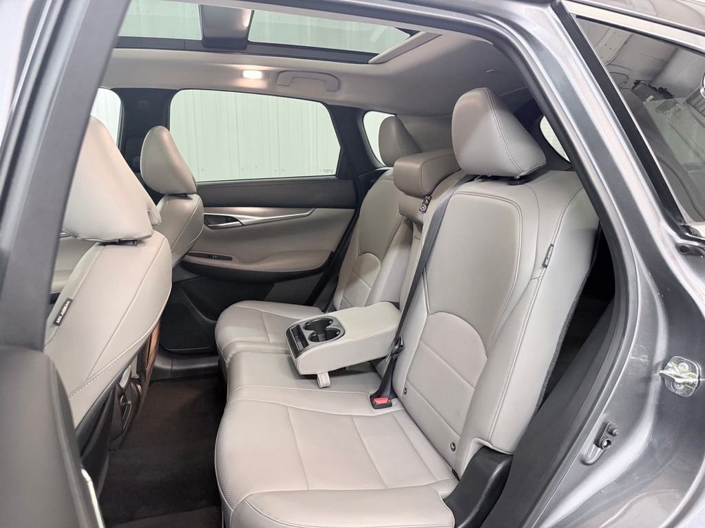 Used 2023 Gray INFINITI LUXE image 31