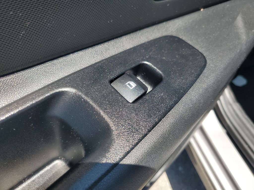 Used 2021 Fluid Metal Hyundai SEL image 14