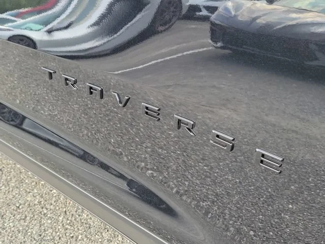 New 2026 Mosaic Black Metallic Chevrolet Z71 image 7