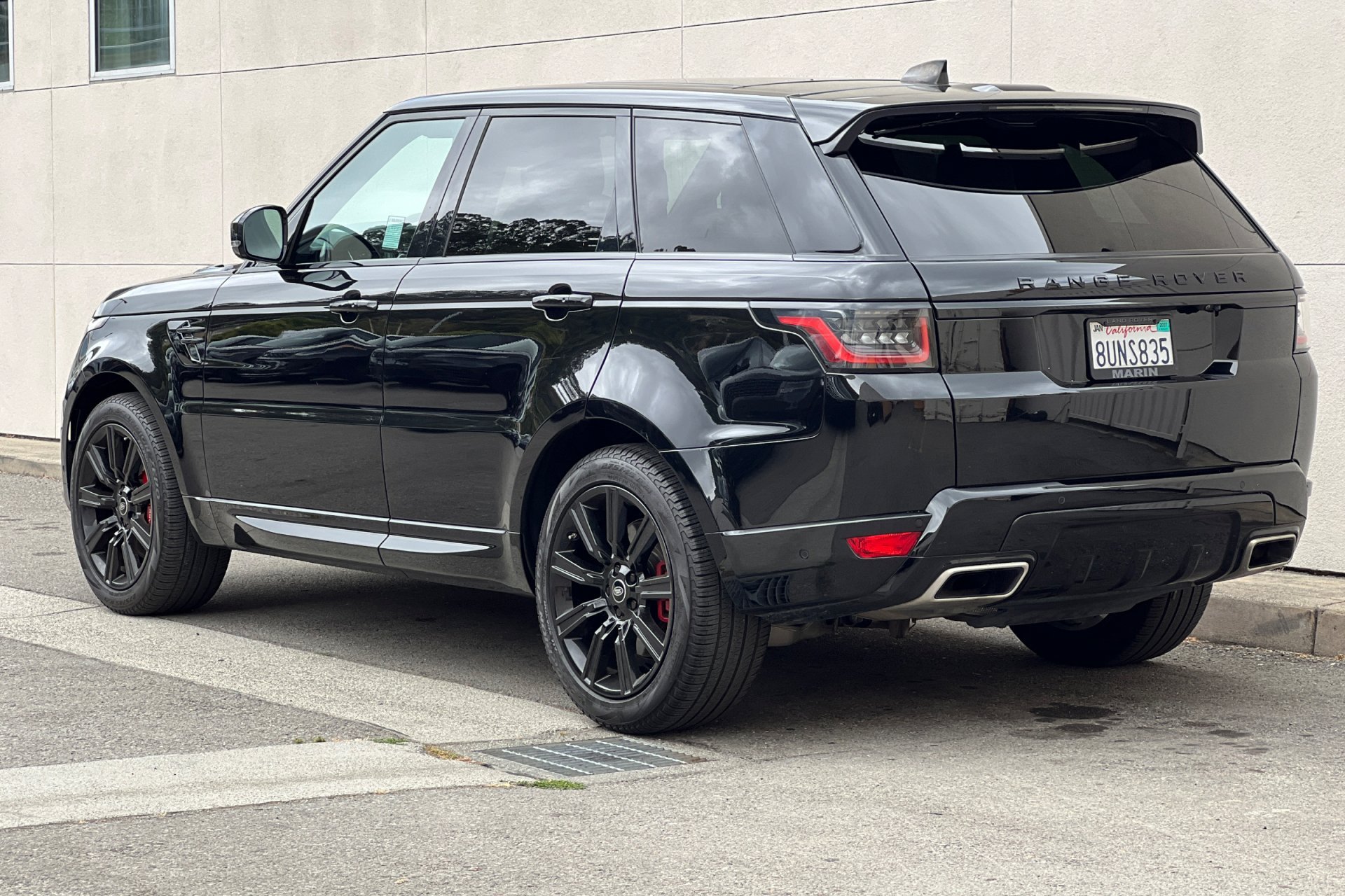 Used 2021 Santorini Black Metallic Land Rover HSE Dynamic image 6
