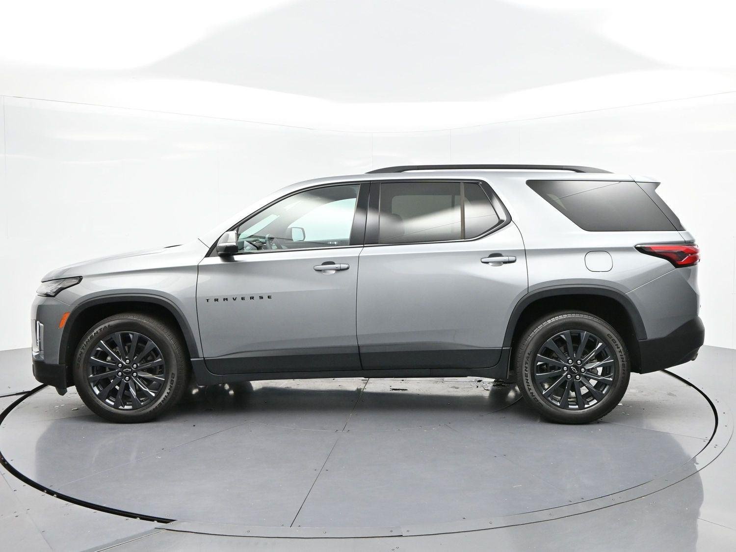 Used 2023 Sterling Gray Metallic Chevrolet RS image 3