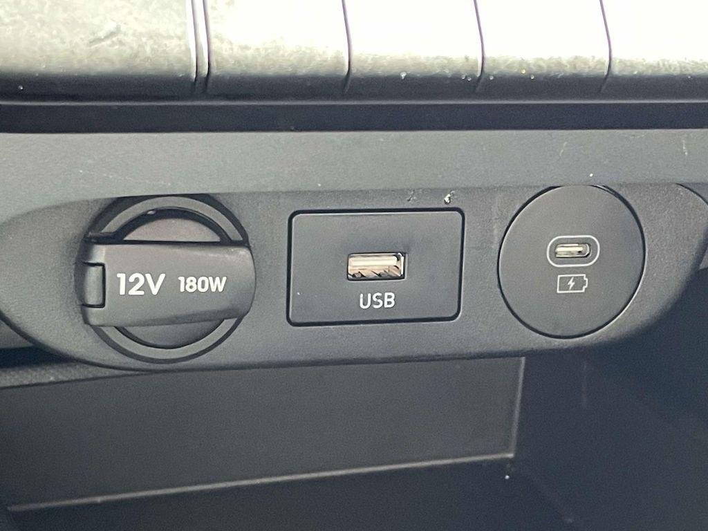 New 2025 Black Hyundai SE image 25