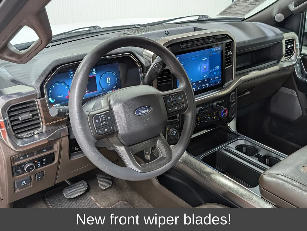 Used 2024 Oxford White Ford XL image 3