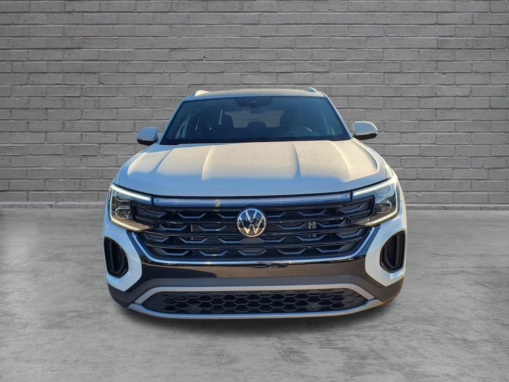 New 2026 White Volkswagen SE image 2