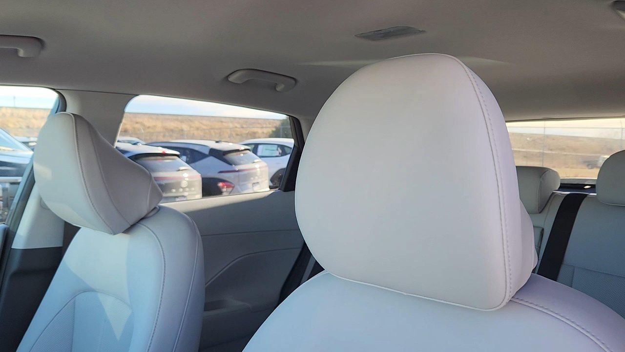 New 2026 Ecotronic Gray Pearl Hyundai SEL Premium AWD image 9
