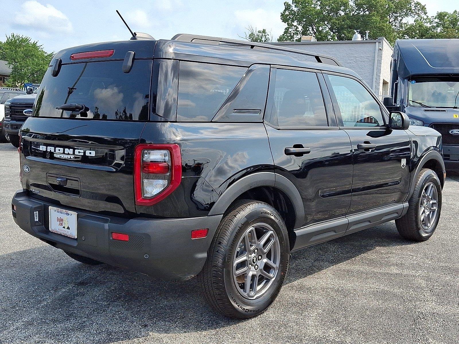 New 2026 Shadow Black Ford Big Bend® image 4
