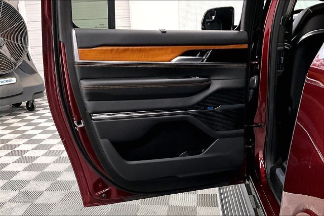 Used 2025 Velvet Red Pearlcoat Jeep Series III image 22
