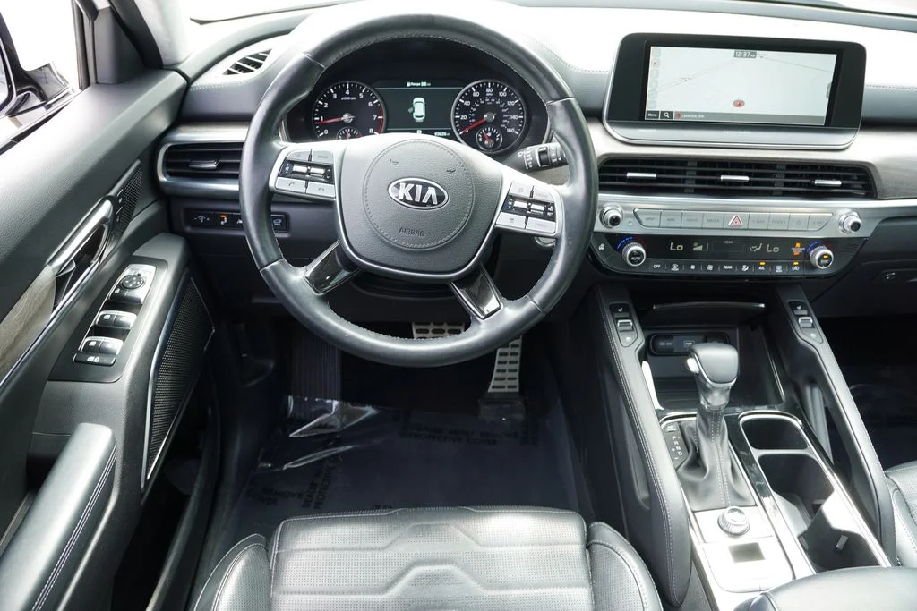 Used 2021 Glacial White Pearl Kia SX image 20