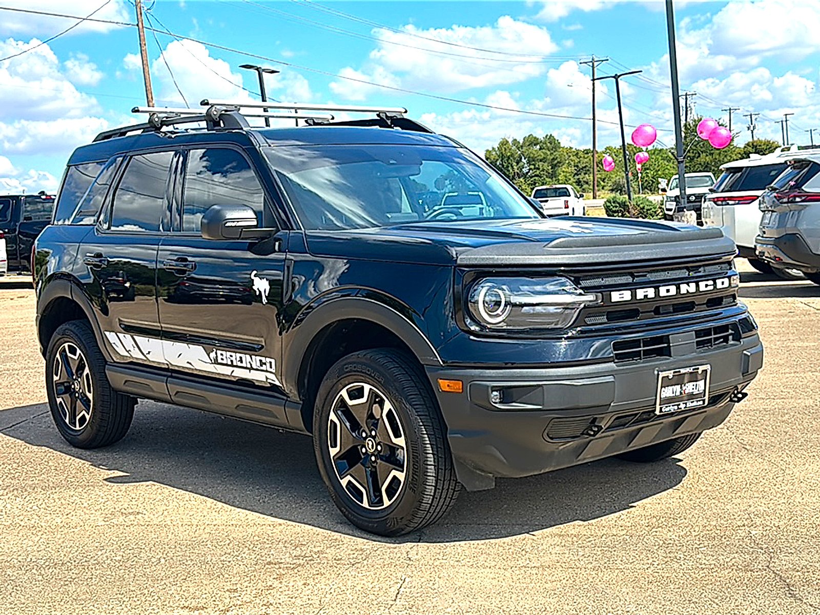 Used 2023 Shadow Black Ford Outer Banks image 10
