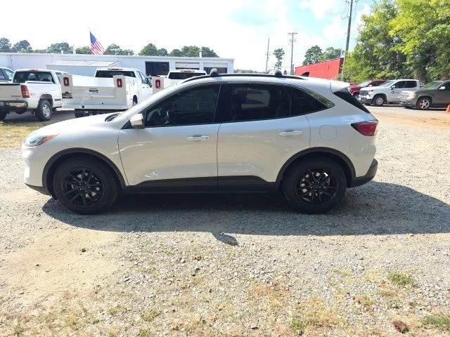 Used 2020 White Ford SEL image 2