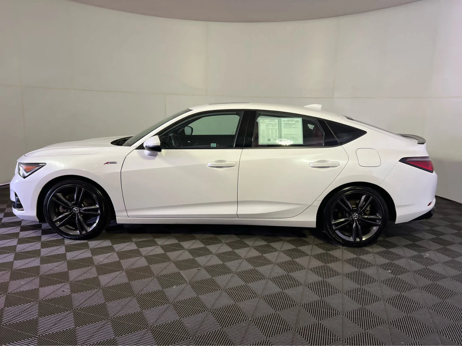 Certified Used 2024 Platinum White Pearl Acura w/A-Spec Technology Package image 4