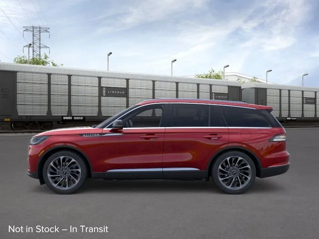 New 2026 Red Lincoln Reserve image 3
