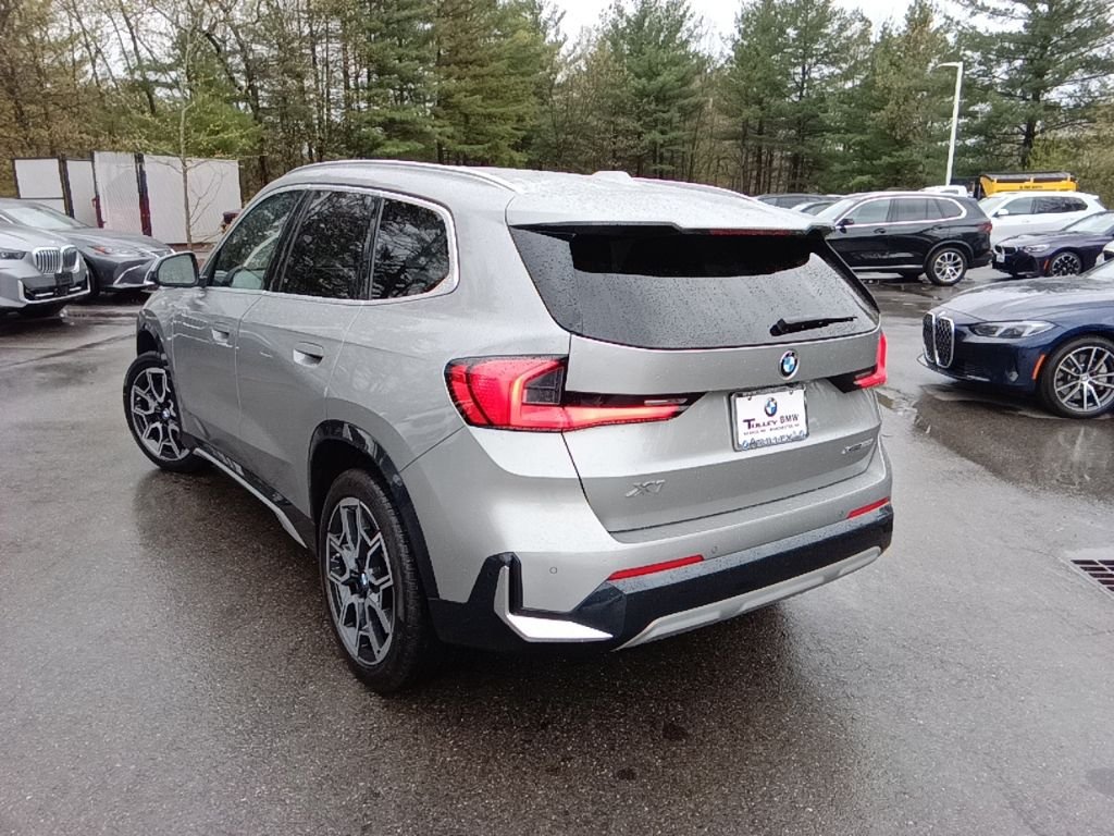 Certified Used 2023 Space Silver Metallic BMW xDrive28i image 6