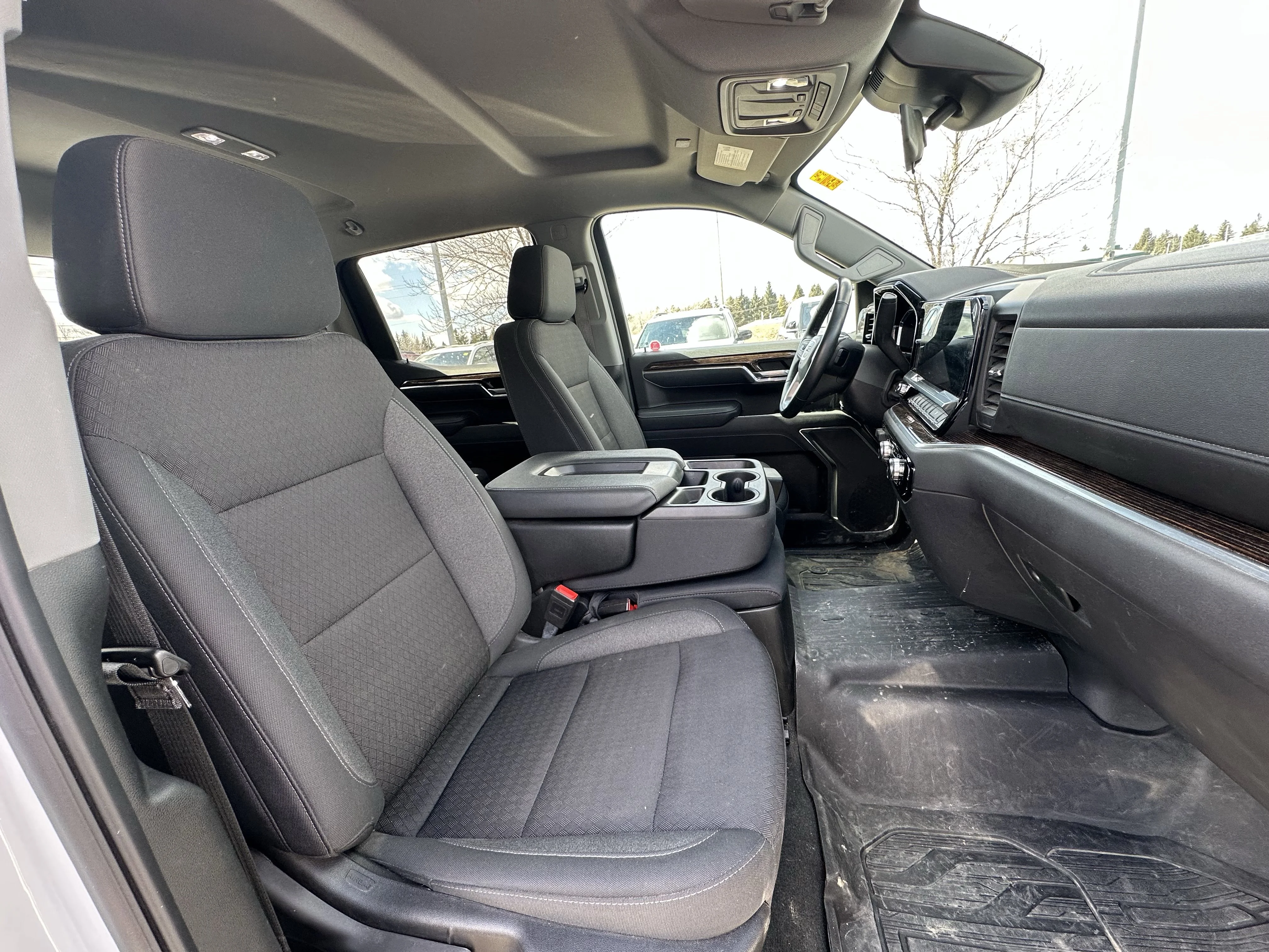 Certified Used 2025 White GMC Elevation image 19