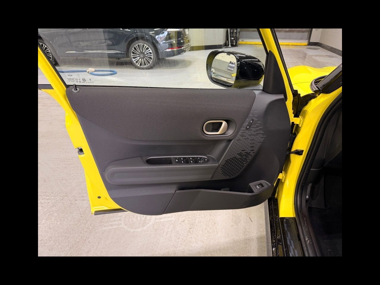 New 2026 Sunny Side Yellow MINI ICONIC image 10