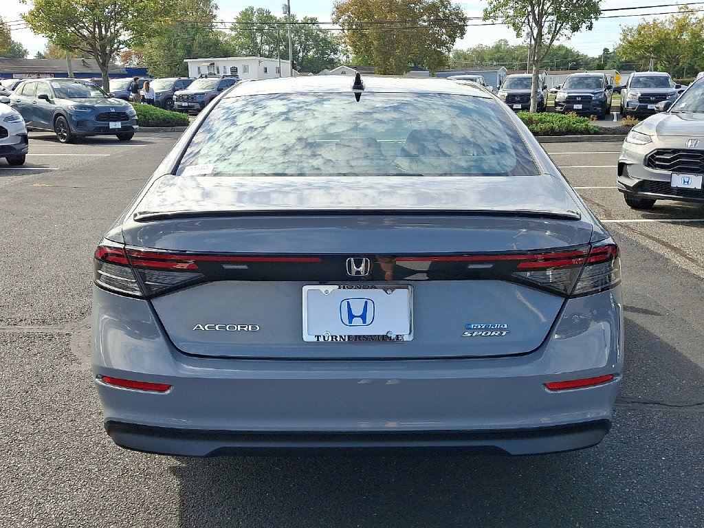 2024 Honda Accord Hybrid Sport - Photo 37
