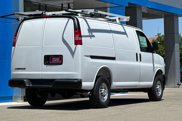 2025 Chevrolet Express Cargo Work Van - Photo 5