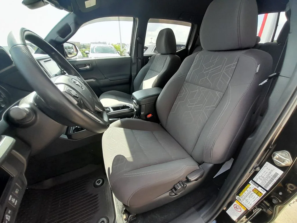 Used 2018 Black Toyota TRD Off-Road image 32