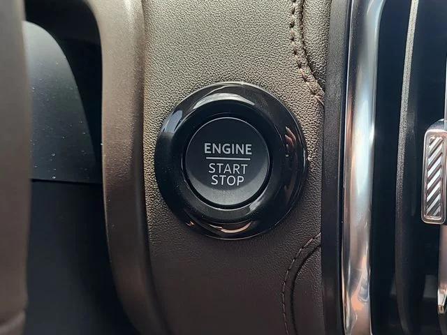 New 2027 White Metallic Ford King Ranch image 33