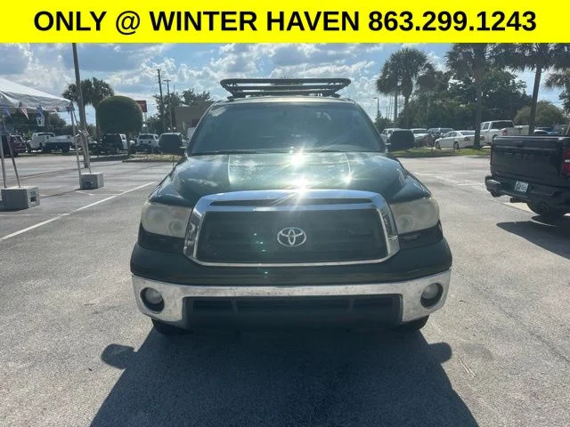Used 2011 Green Toyota Grade image 2