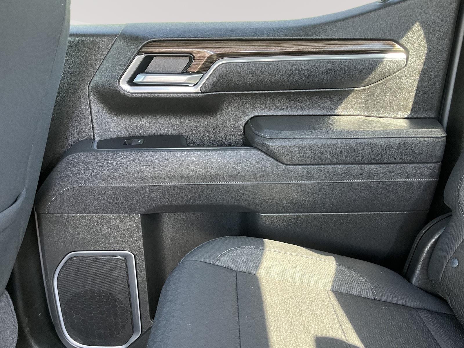 Used 2026 Summit White Chevrolet RST image 16