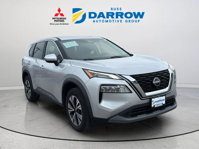 Used 2023 Silver Nissan SV image 7