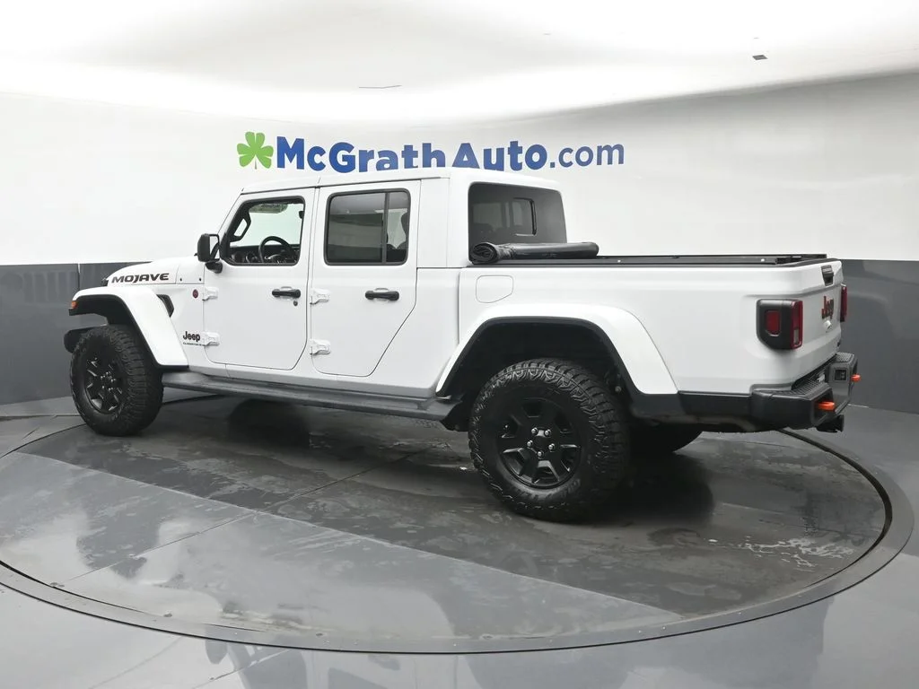 Used 2023 White Jeep Mojave image 23