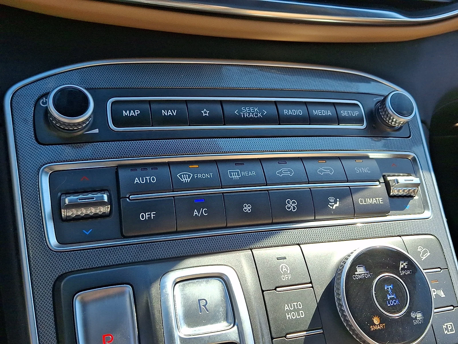 Used 2023 Black Hyundai Calligraphy image 16