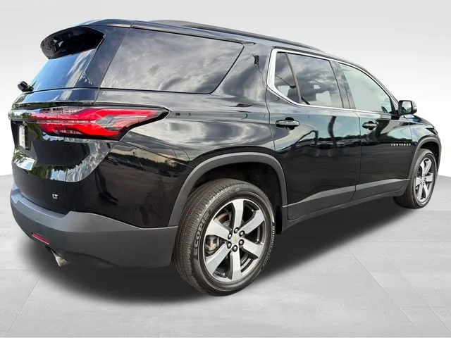 Used 2023 Mosaic Black Metallic Chevrolet LT Leather image 7