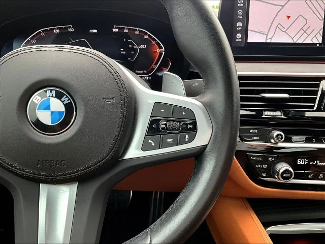 Used 2023 White BMW 540i image 15