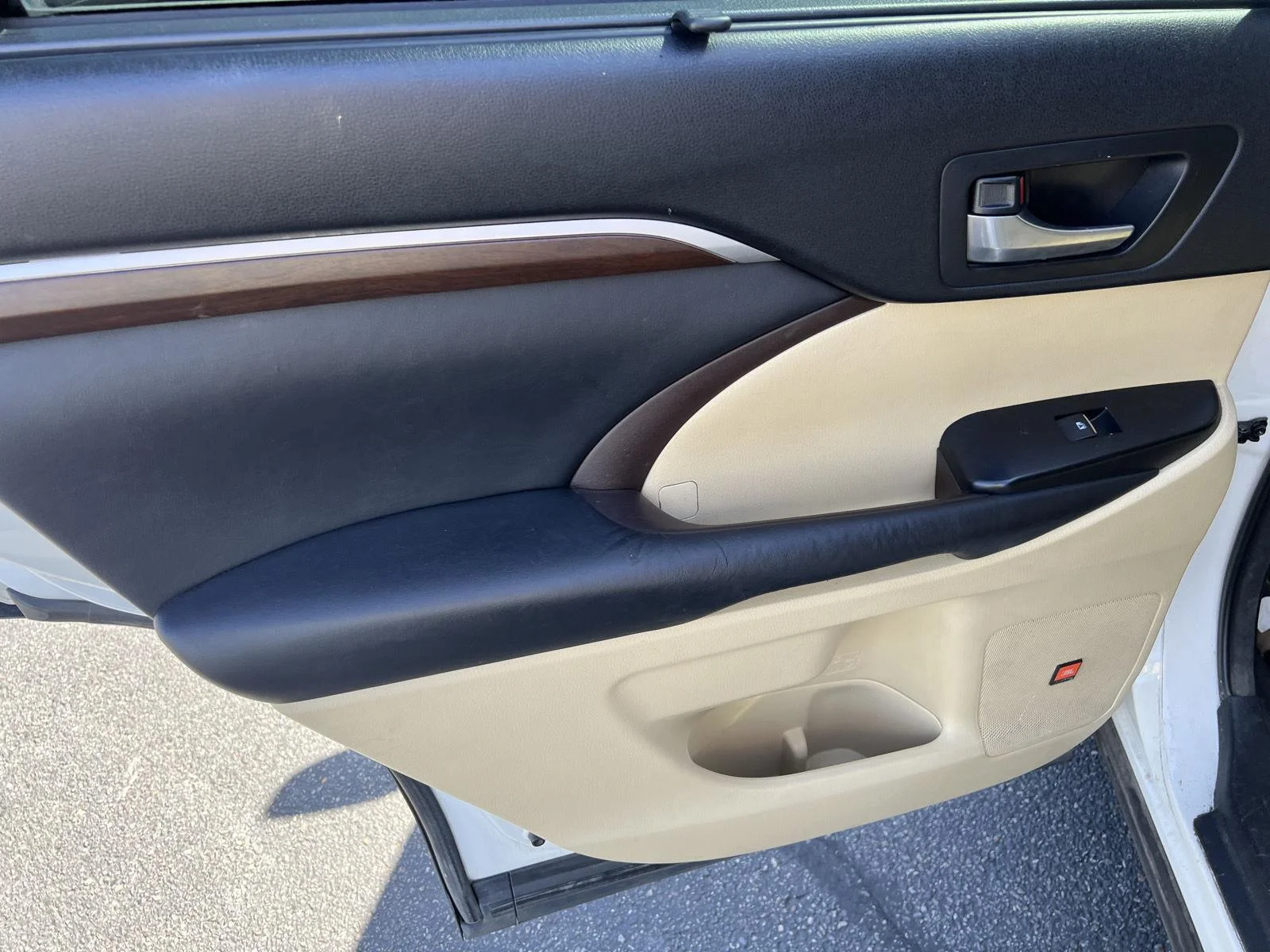 2015 Toyota Highlander Limited - Photo 30
